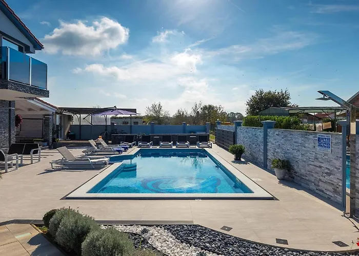 Danijela Будинок відпочинку Пула