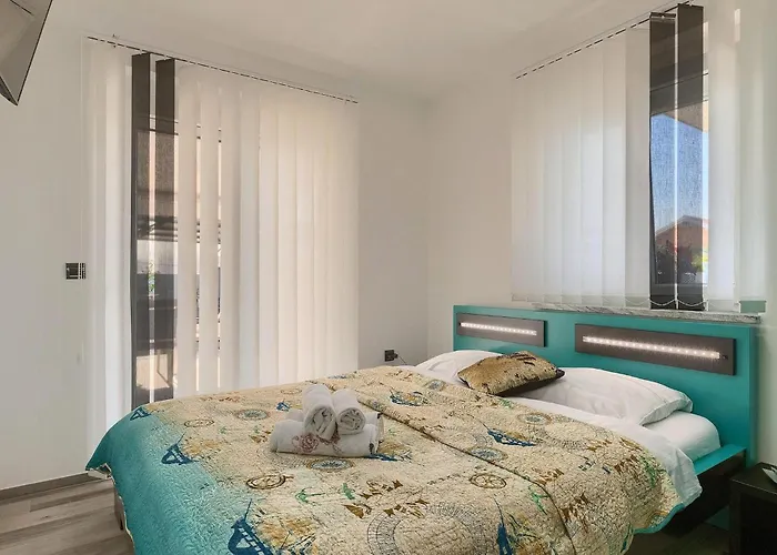 בית נופש Danijela פולה